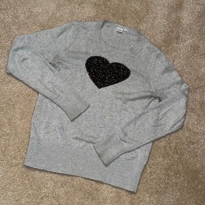 Gap sweater